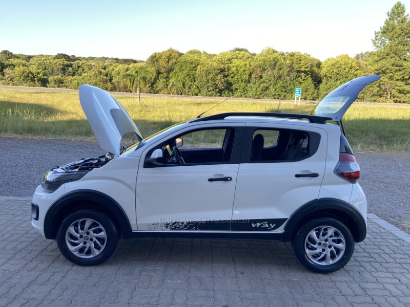 MOBI 1.0 8V EVO FLEX WAY ON MANUAL - 2018 - NOVA PRATA