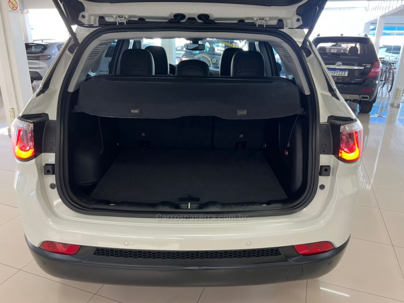 COMPASS 2.0 16V FLEX LONGITUDE AUTOMÁTICO - 2019 - TAQUARA