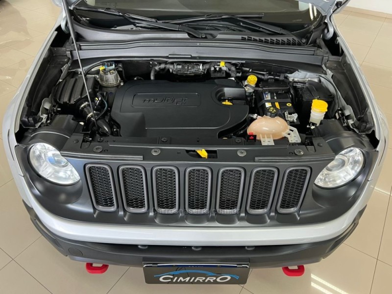 RENEGADE 2.0 16V TURBO DIESEL TRAILHAWK 4P 4X4 AUTOMÁTICO - 2016 - TAQUARA