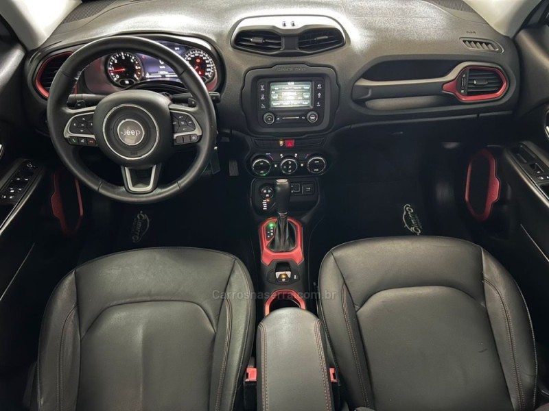 RENEGADE 2.0 16V TURBO DIESEL TRAILHAWK 4P 4X4 AUTOMÁTICO - 2016 - TAQUARA