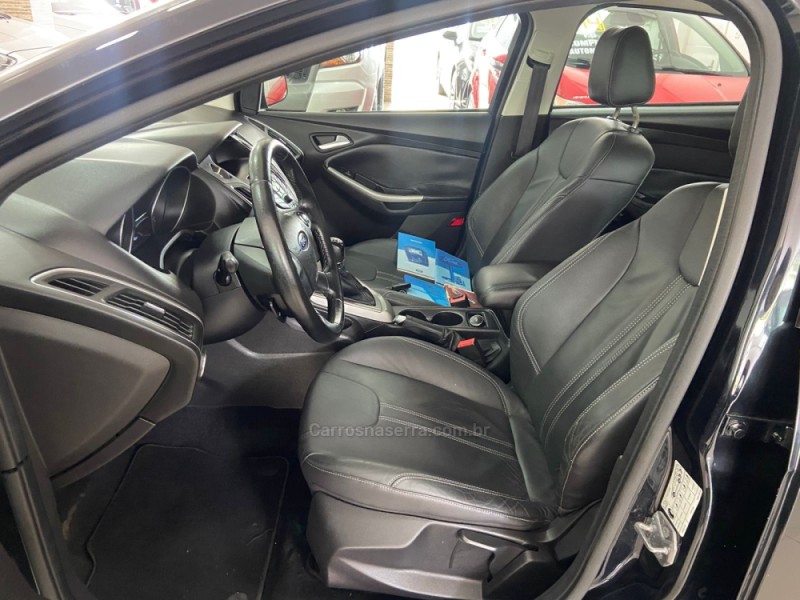 FOCUS 1.6 SE 16V FLEX 4P MANUAL - 2014 - NOVA BASSANO