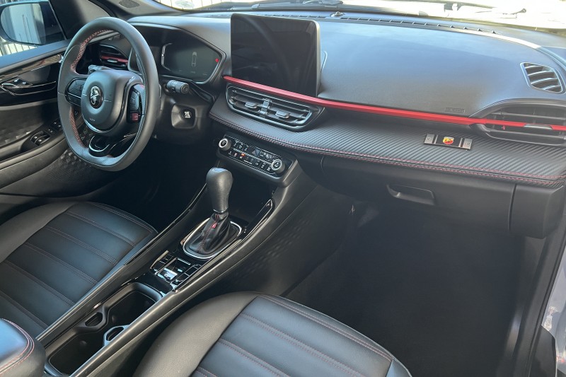 FASTBACK 1.3 ABARTH 270 TURBO FLEX 4P AUTOMÁTICO - 2025 - CAXIAS DO SUL