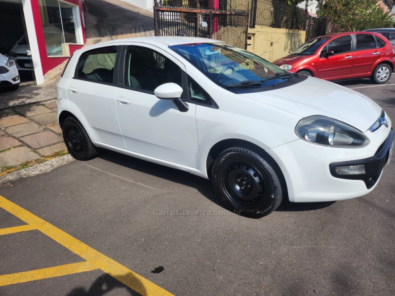 PUNTO 1.4 ATTRACTIVE 8V FLEX 4P MANUAL - 2014 - VERANóPOLIS