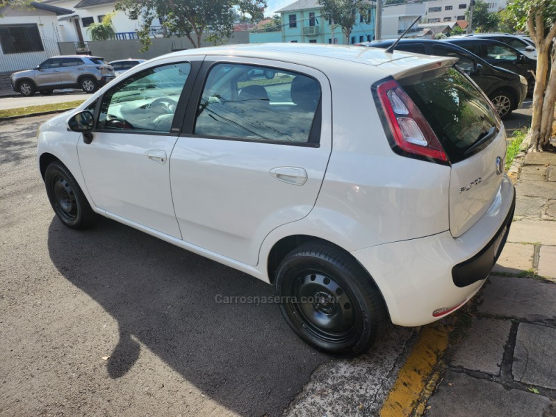 PUNTO 1.4 ATTRACTIVE 8V FLEX 4P MANUAL - 2014 - VERANóPOLIS