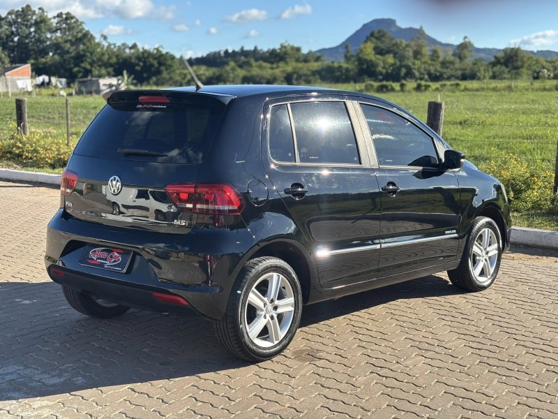 FOX 1.6 MSI HIGHLINE 16V FLEX 4P MANUAL - 2016 - CANDELáRIA