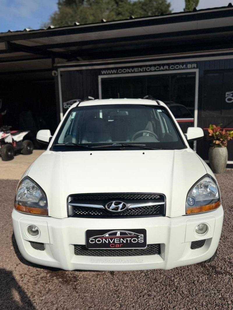 TUCSON 2.0 MPFI GLS 16V 143CV 2WD FLEX 4P AUTOMÁTICO - 2016 - LAJEADO