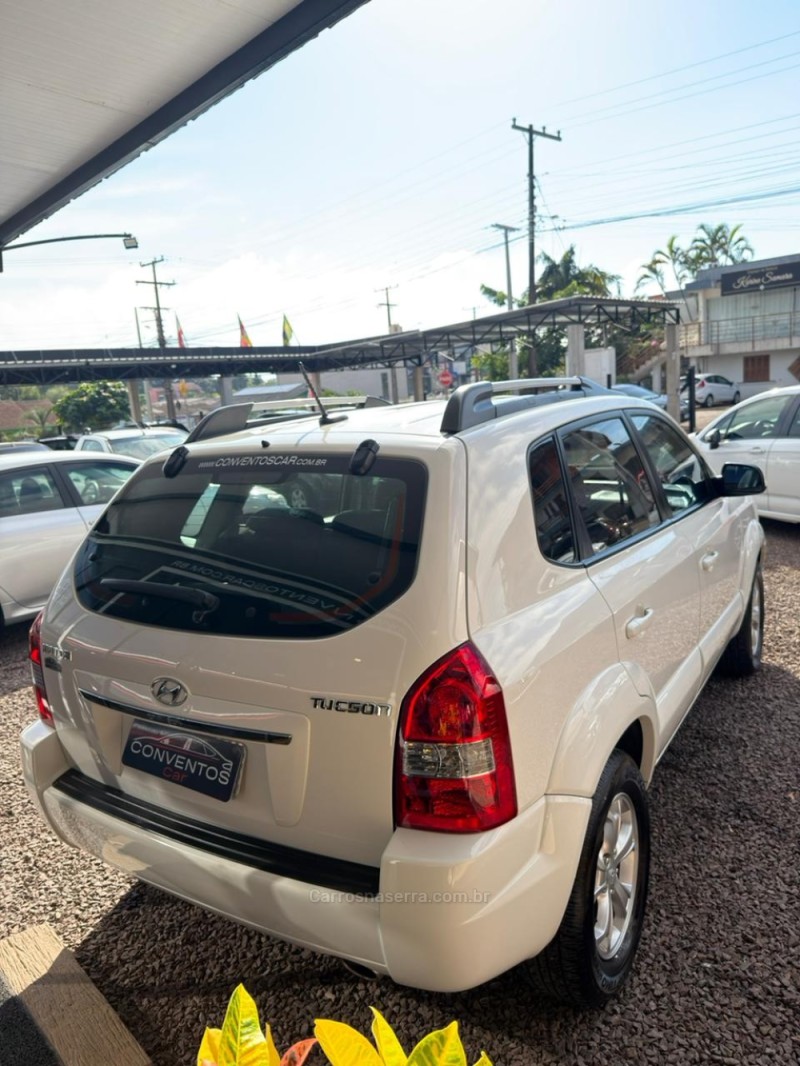 TUCSON 2.0 MPFI GLS 16V 143CV 2WD FLEX 4P AUTOMÁTICO - 2016 - LAJEADO