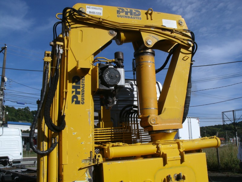 ATEGO 2430  - 2016 - GARIBALDI