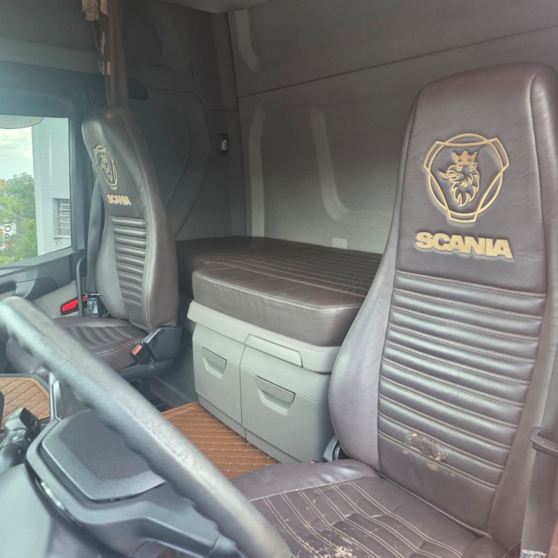 R-450 A6X2  - 2021 - GARIBALDI