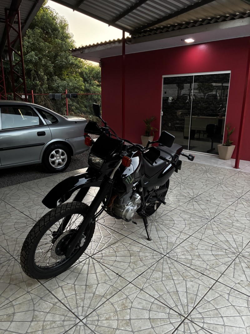 xt 600 e 2003 caxias do sul