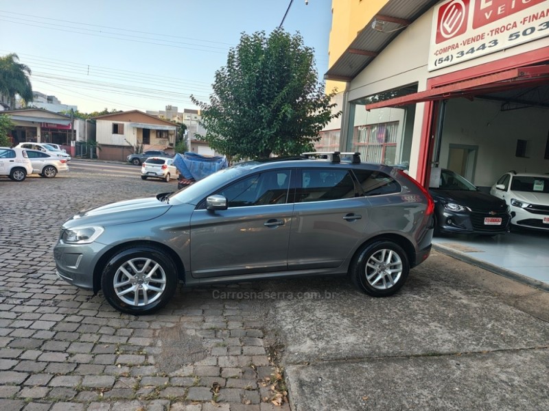 xc60 2.0 t5 momentum gasolina 4p automatico 2017 guapore