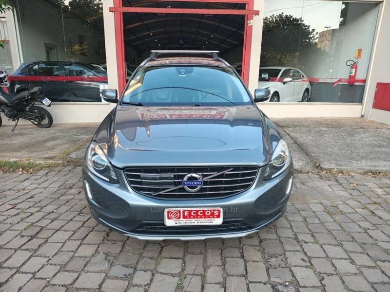 XC60 2.0 T5 MOMENTUM GASOLINA 4P AUTOMÁTICO - 2017 - GUAPORé