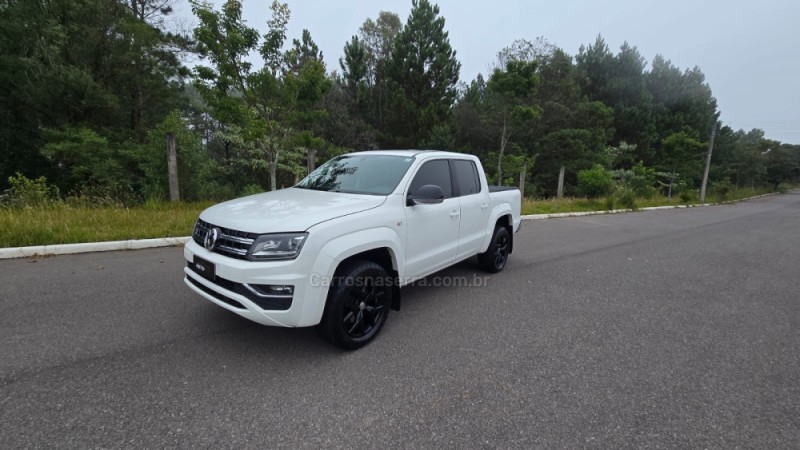 AMAROK 3.0 V6 TDI HIGHLINE CD DIESEL 4MOTION AUTOMÁTICO - 2019 - BENTO GONçALVES