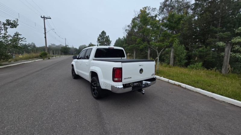 AMAROK 3.0 V6 TDI HIGHLINE CD DIESEL 4MOTION AUTOMÁTICO - 2019 - BENTO GONçALVES