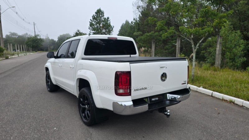 AMAROK 3.0 V6 TDI HIGHLINE CD DIESEL 4MOTION AUTOMÁTICO - 2019 - BENTO GONçALVES