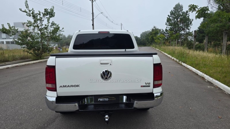 AMAROK 3.0 V6 TDI HIGHLINE CD DIESEL 4MOTION AUTOMÁTICO - 2019 - BENTO GONçALVES