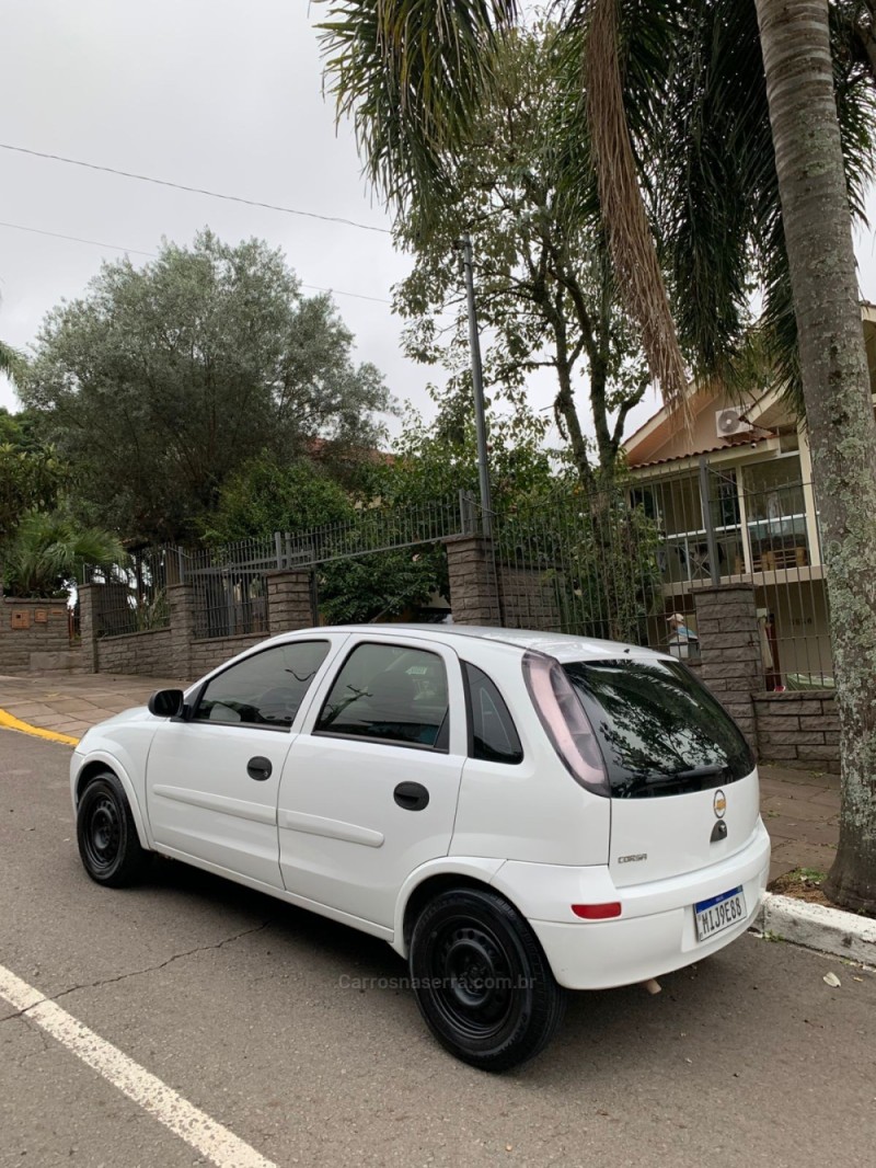 CORSA 1.4 MPFI MAXX 8V FLEX 4P MANUAL - 2012 - FLORES DA CUNHA
