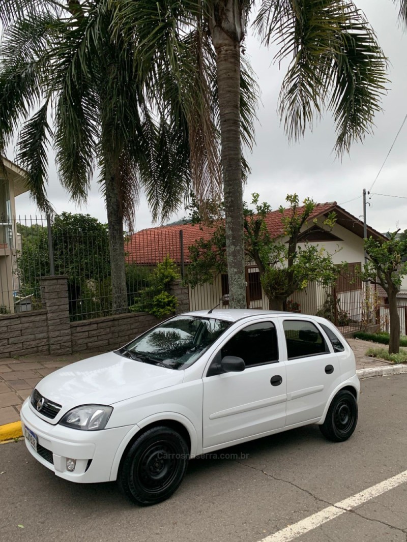 CORSA 1.4 MPFI MAXX 8V FLEX 4P MANUAL