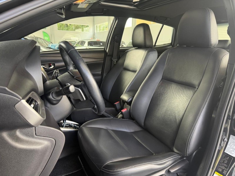 YARIS 1.5 XLS FLEX 4P AUTOMÁTICO - 2019 - CARLOS BARBOSA