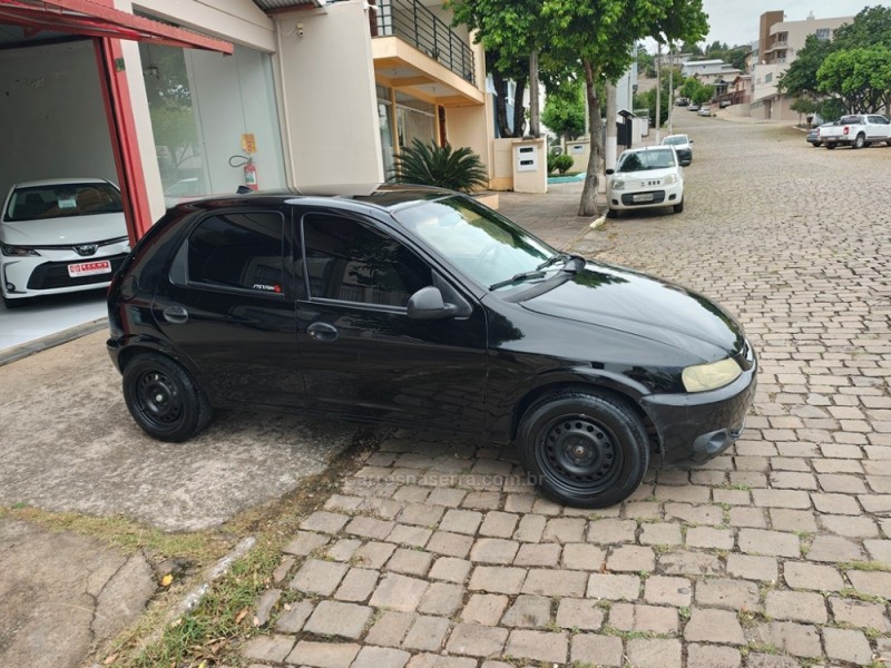 CELTA 1.0 MPFI 8V GASOLINA 4P MANUAL - 2003 - GUAPORé