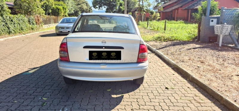 CORSA 1.0 EFI WIND 8V GASOLINA 4P MANUAL - 2001 - IVOTI