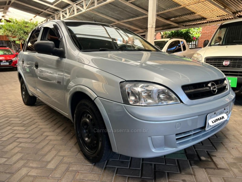 CORSA 1.0 MPFI JOY SEDAN 8V GASOLINA 4P MANUAL - 2005 - GARIBALDI