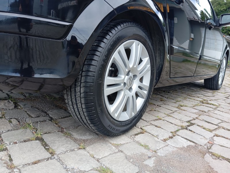 VECTRA 2.0 MPFI GT HATCH 8V FLEX 4P MANUAL - 2008 - CAXIAS DO SUL