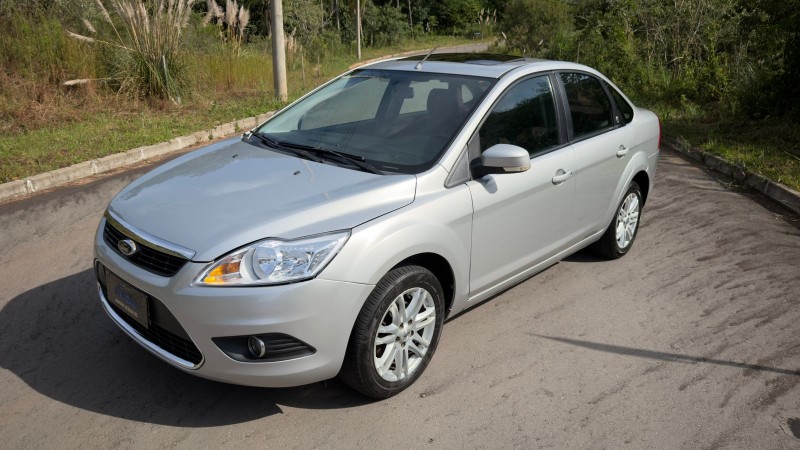 FOCUS 2.0 GHIA 16V GASOLINA 4P AUTOMÁTICO - 2012 - BENTO GONçALVES
