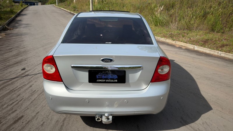 FOCUS 2.0 GHIA 16V GASOLINA 4P AUTOMÁTICO - 2012 - BENTO GONçALVES