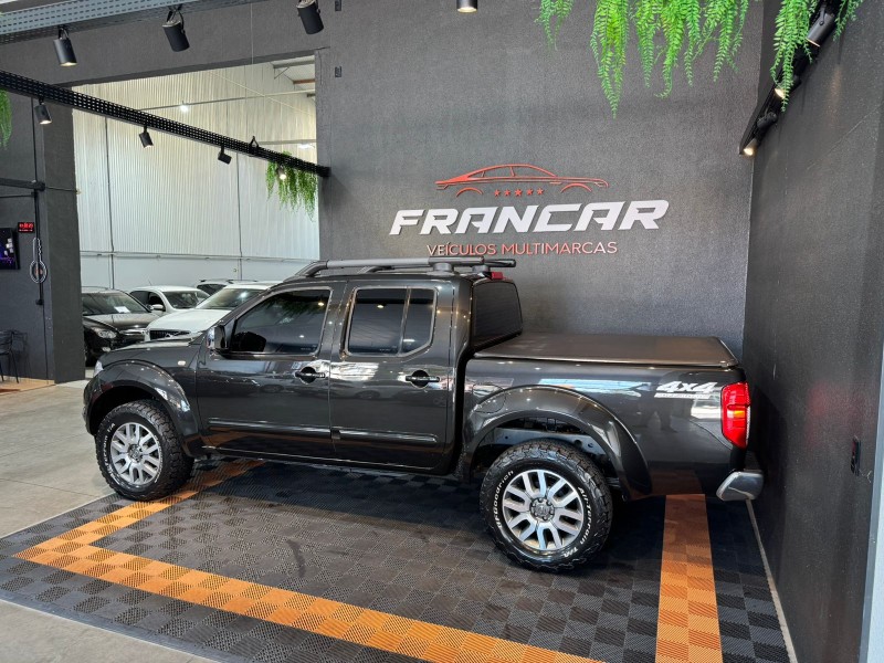 FRONTIER 2.5 SL 4X4 CD TURBO ELETRONIC DIESEL 4P AUTOMÁTICO - 2014 - ANTôNIO PRADO