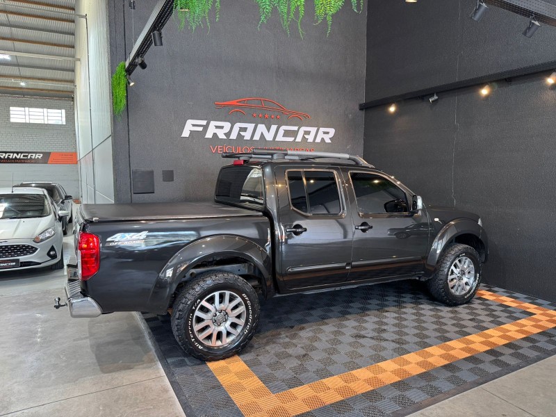 FRONTIER 2.5 SL 4X4 CD TURBO ELETRONIC DIESEL 4P AUTOMÁTICO - 2014 - ANTôNIO PRADO
