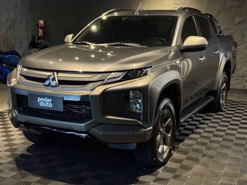 L200 TRITON 2.4 16V TURBO DIESEL SPORT GLS CD 4P 4X4 AUTOMÁTICA - 2025 - FARROUPILHA