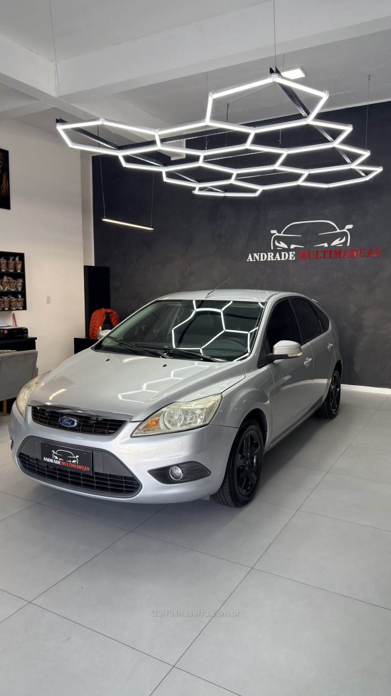 FOCUS 1.6 GLX 8V FLEX 4P MANUAL - 2011 - CAXIAS DO SUL