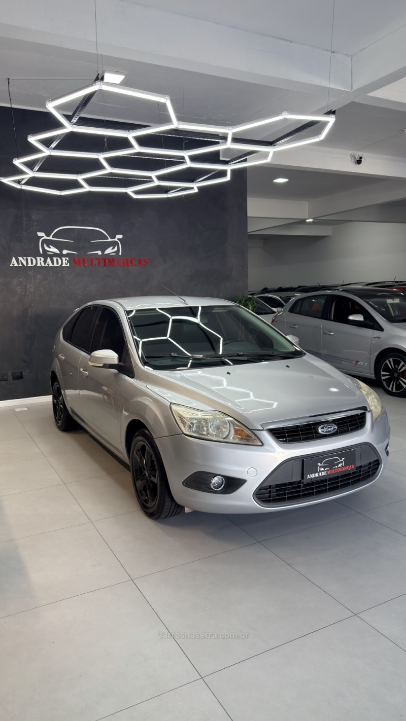 FOCUS 1.6 GLX 8V FLEX 4P MANUAL - 2011 - CAXIAS DO SUL