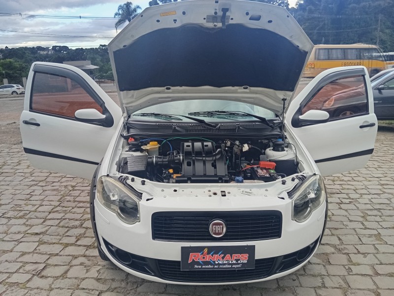 STRADA 1.4 MPI TREKKING CE 8V FLEX 2P MANUAL - 2009 - CAXIAS DO SUL