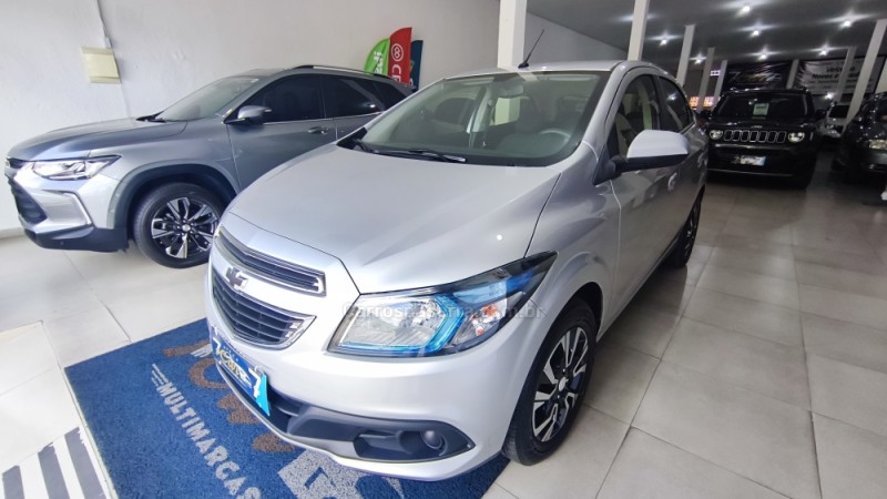 ONIX 1.4 MPFI LT 8V FLEX 4P MANUAL - 2014 - ANTôNIO PRADO