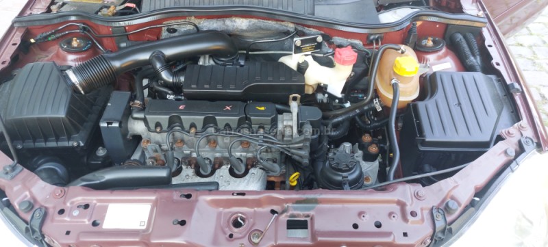 CORSA 1.4 MPFI PREMIUM SEDAN 8V FLEX 4P MANUAL - 2010 - FARROUPILHA