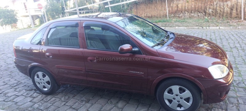 CORSA 1.4 MPFI PREMIUM SEDAN 8V FLEX 4P MANUAL - 2010 - FARROUPILHA