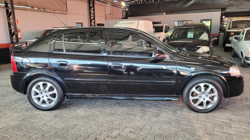 ASTRA 2.0 MPFI ADVANTAGE 8V FLEX 4P MANUAL - 2010 - GARIBALDI