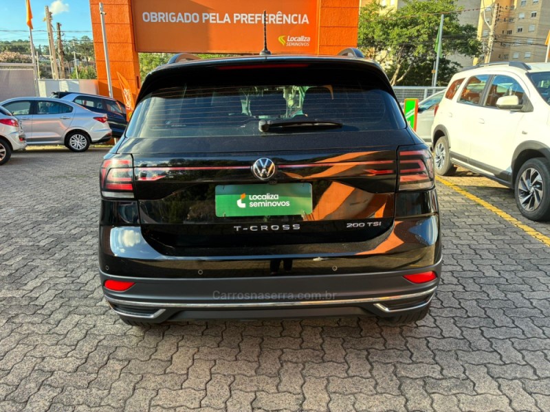 T-CROSS 1.0 COMFORTLINE TSI FLEX 4P AUTOMÁTICO - 2024 - CAXIAS DO SUL
