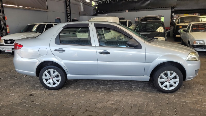 SIENA 1.0 MPI EL 8V FLEX 4P MANUAL - 2014 - GARIBALDI