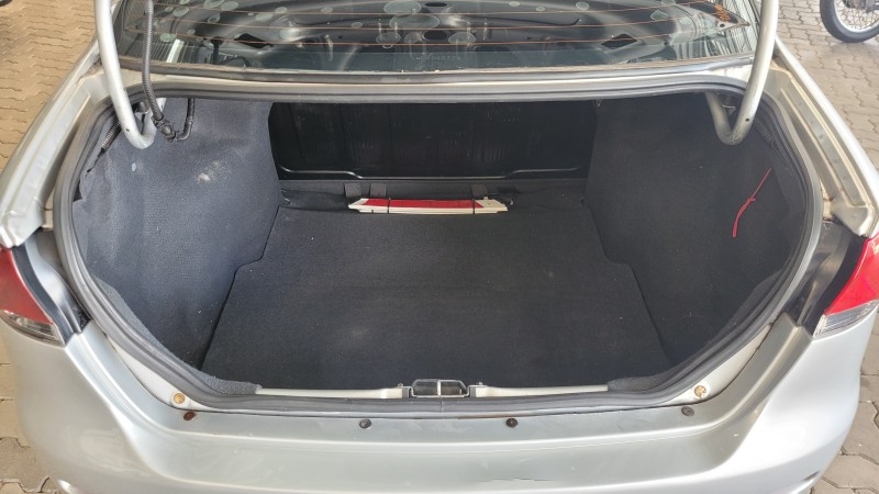 SIENA 1.0 MPI EL 8V FLEX 4P MANUAL - 2014 - GARIBALDI