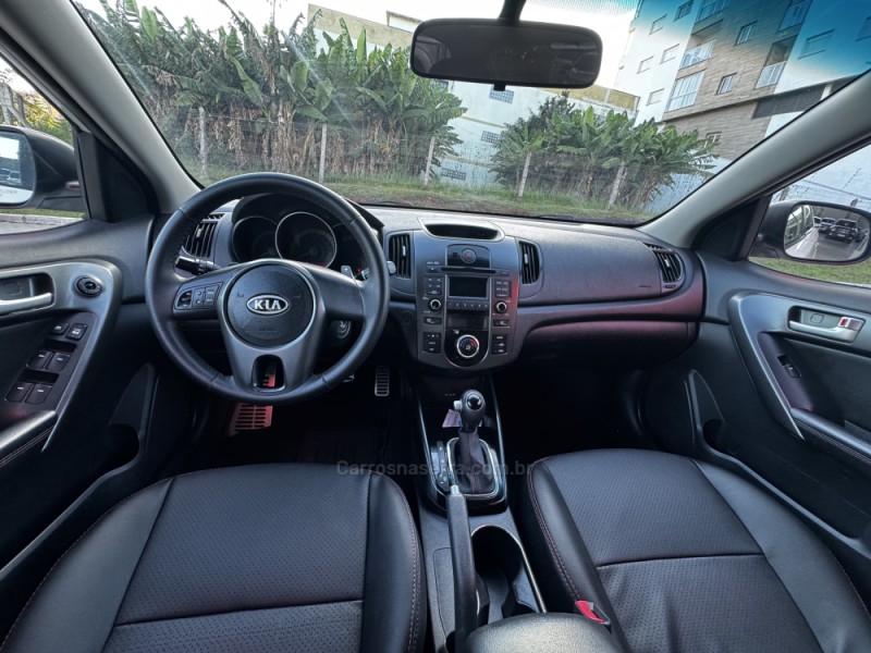 CERATO 1.6 SX3 16V GASOLINA 4P AUTOMÁTICO - 2013 - FELIZ