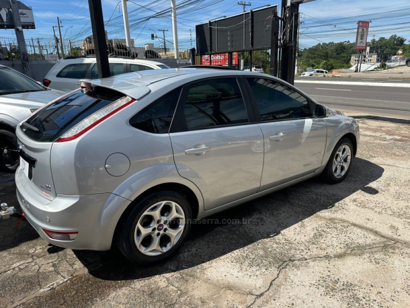 FOCUS 2.0 TITANIUM HATCH 16V FLEX 4P AUTOMÁTICO - 2012 - GRAVATAí