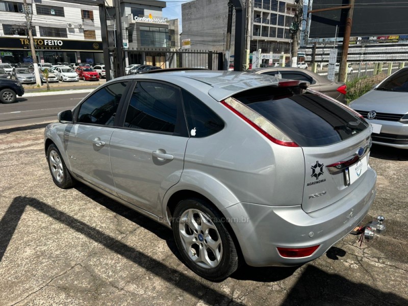 FOCUS 2.0 TITANIUM HATCH 16V FLEX 4P AUTOMÁTICO - 2012 - GRAVATAí