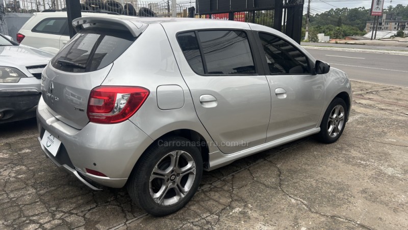 SANDERO 1.0 12V GT LINE LIMITED FLEX 4P MANUAL - 2020 - GRAVATAí