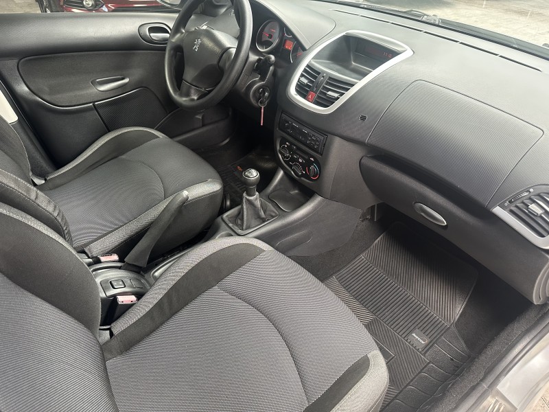 207 1.4 QUIKSILVER 8V FLEX 4P MANUAL - 2010 - CAXIAS DO SUL