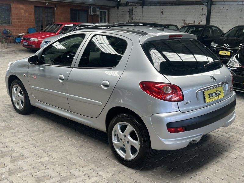 207 1.4 QUIKSILVER 8V FLEX 4P MANUAL - 2010 - CAXIAS DO SUL