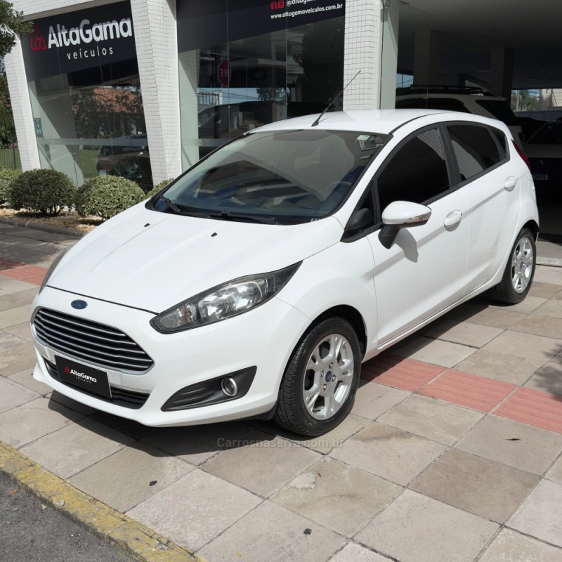 FIESTA 1.5 SE HATCH 16V FLEX 4P MANUAL