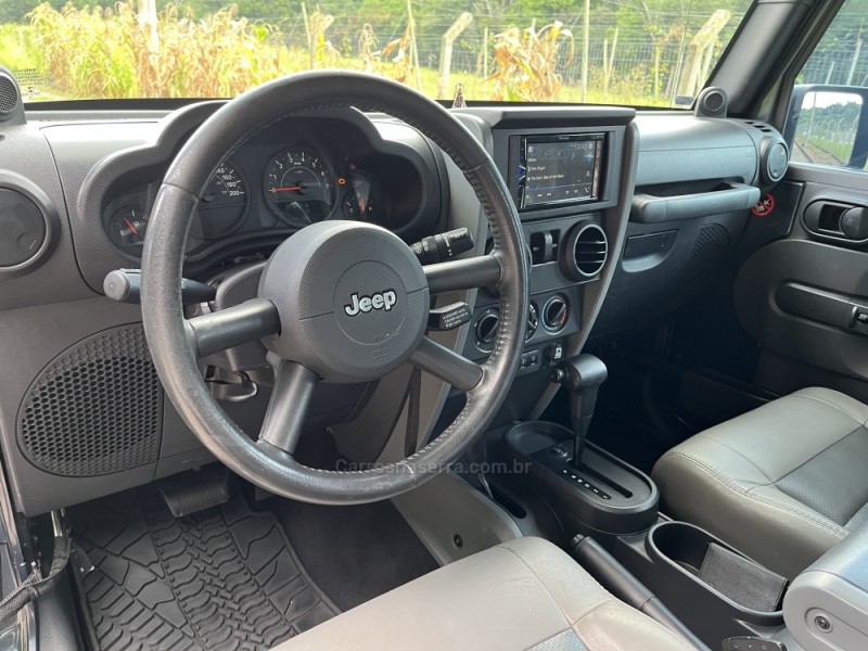 WRANGLER 3.8 SPORT 4X4 TETO RIGIDO V6 12V GASOLINA 2P AUTOMÁTICO - 2008 - NOVA BASSANO